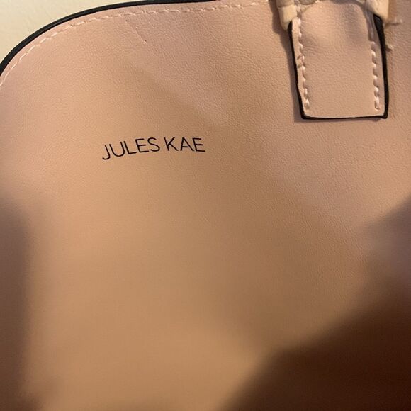 Jules Kae Vegan Leather Tote Bag with shoulder strap in Blush Nude - Picture 4 of 6